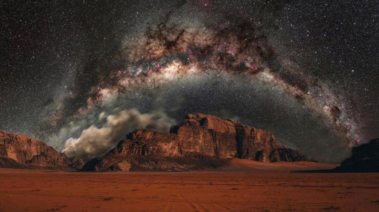 Wadi Rum Meteorite Camp Exterior photo
