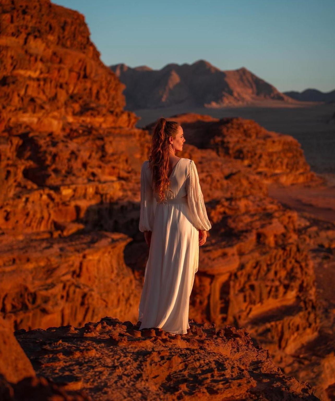 Wadi Rum Meteorite Camp Exterior photo